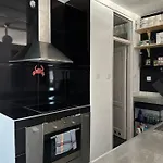 Apartment Bright & Spacious In Buda *